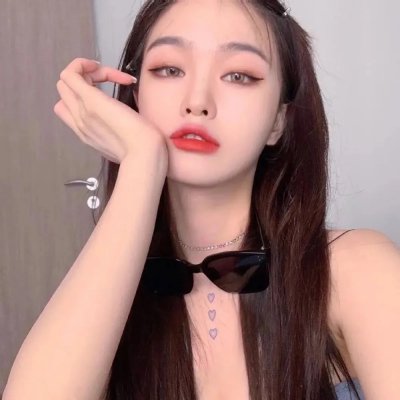 这个少侠有点冷